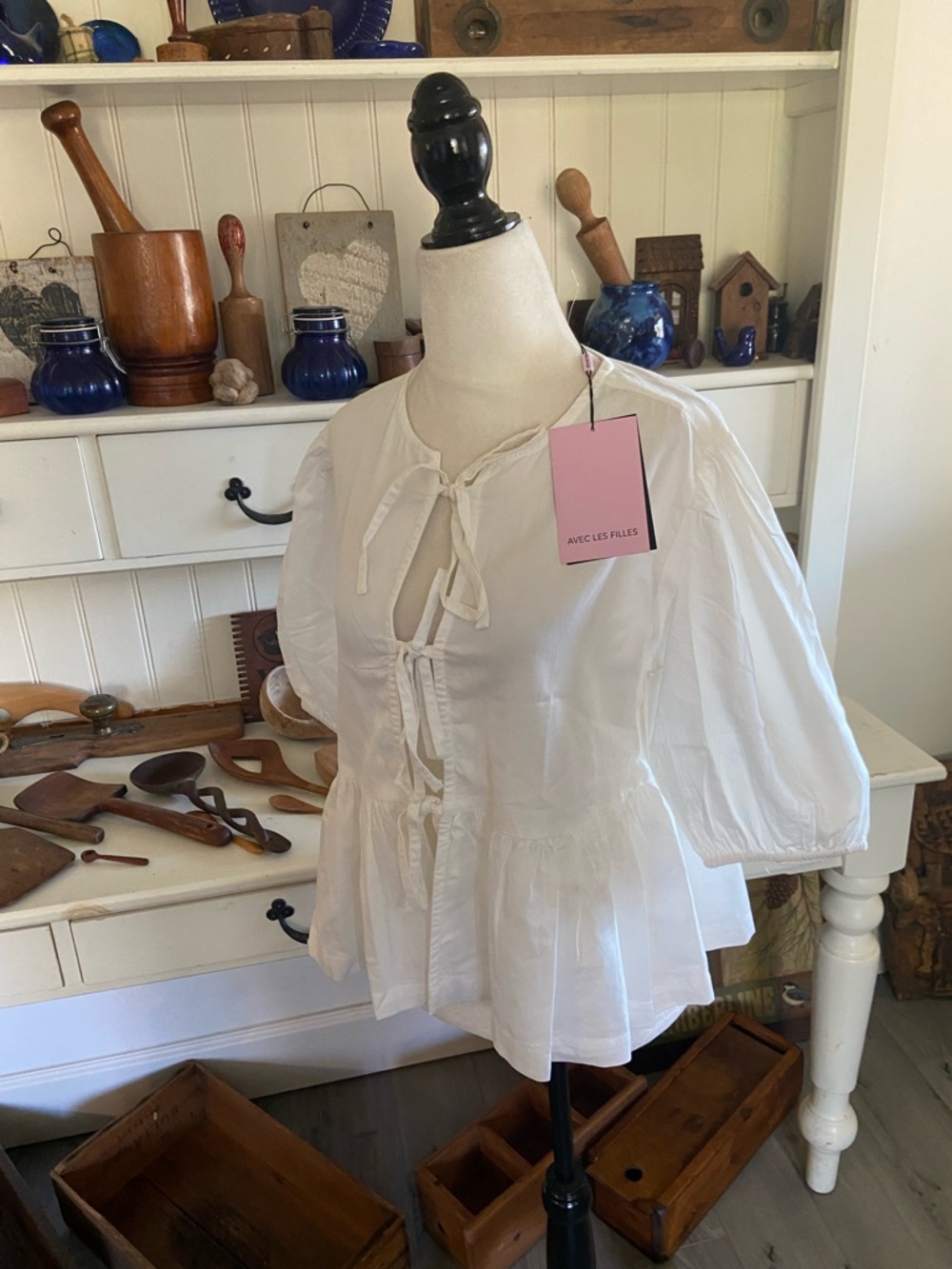 Avec Les Filles White Tie-Front Peplum Top with Puff Sleeves